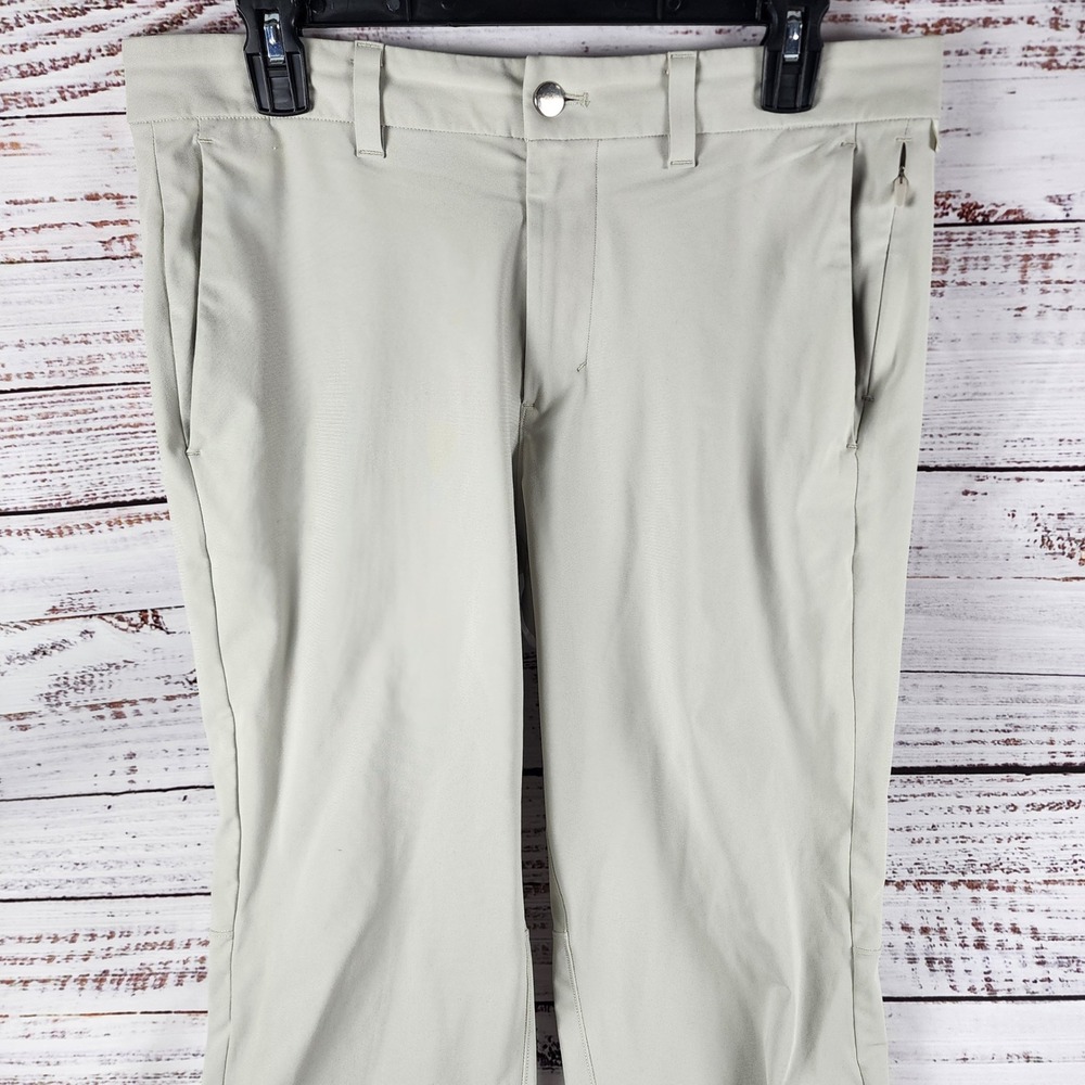 lululemon athletica Men’s Light Khaki Chino Pants